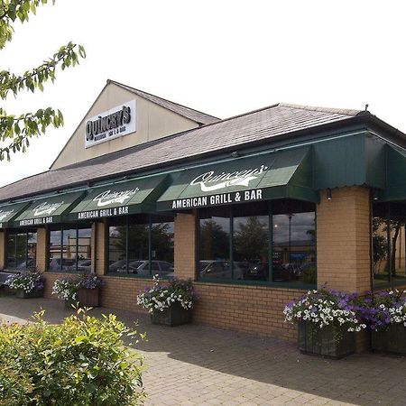Premier Inn Bristol Filton Eksteriør billede