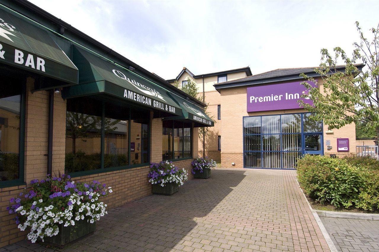 Premier Inn Bristol Filton Eksteriør billede